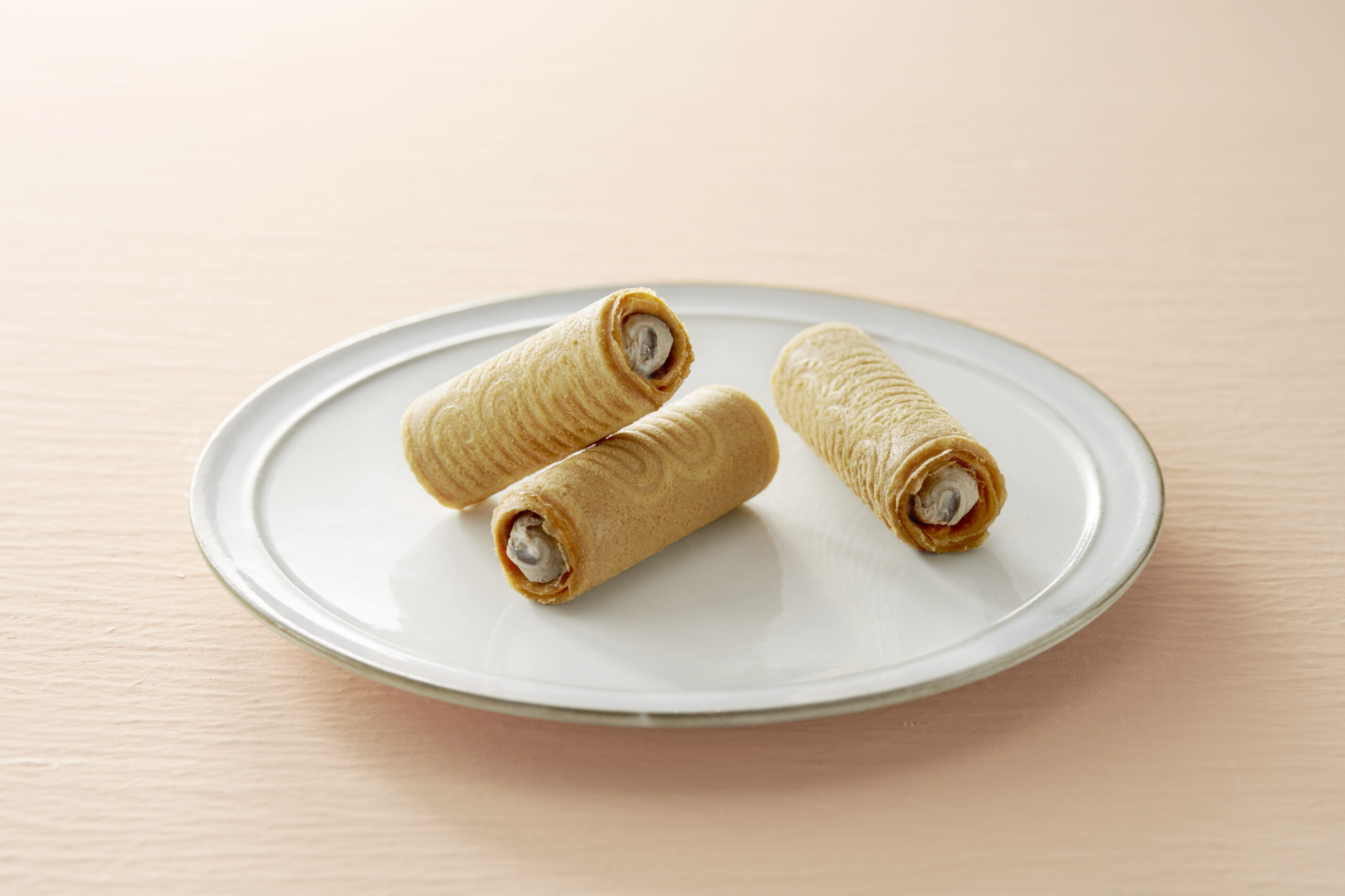 チロリアン ショート